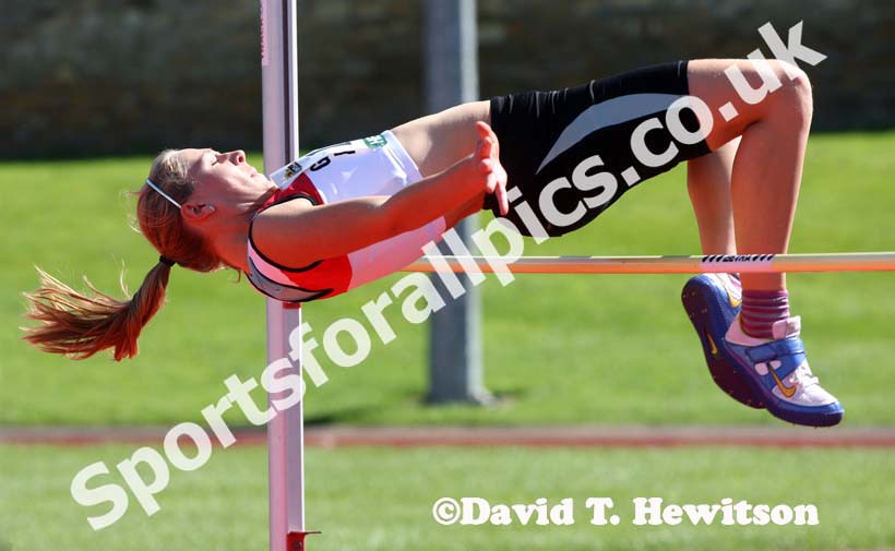 Charlotte Sadler (Gateshead) taking part in the under-20s high jump heptathlon during the Hexham Decathlon and heptathlon. Photo: David T. Hewitson/Sports for All Pics